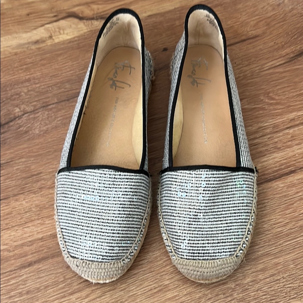 Franco Sarto black/white with clear sequin sparkles, size 8 - Picture 1 of 6